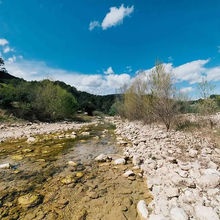 Eco-responsable Avec Piscine 6x12m Lire L'annonce Votre Svp Homestay Chateaudouble (Var)